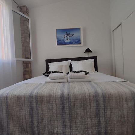 Apartment Sandrica Стоморска Екстериор снимка