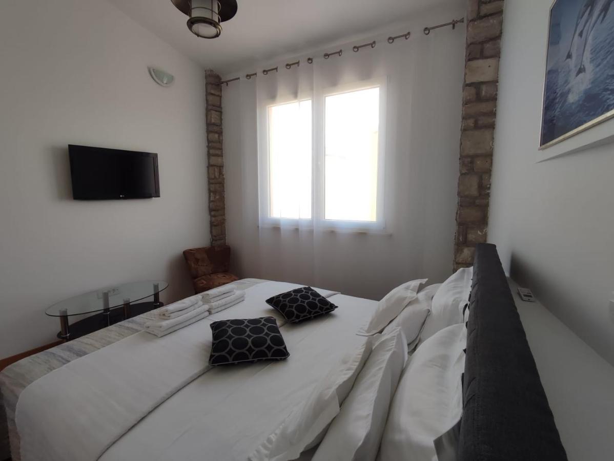 Apartment Sandrica Стоморска Екстериор снимка