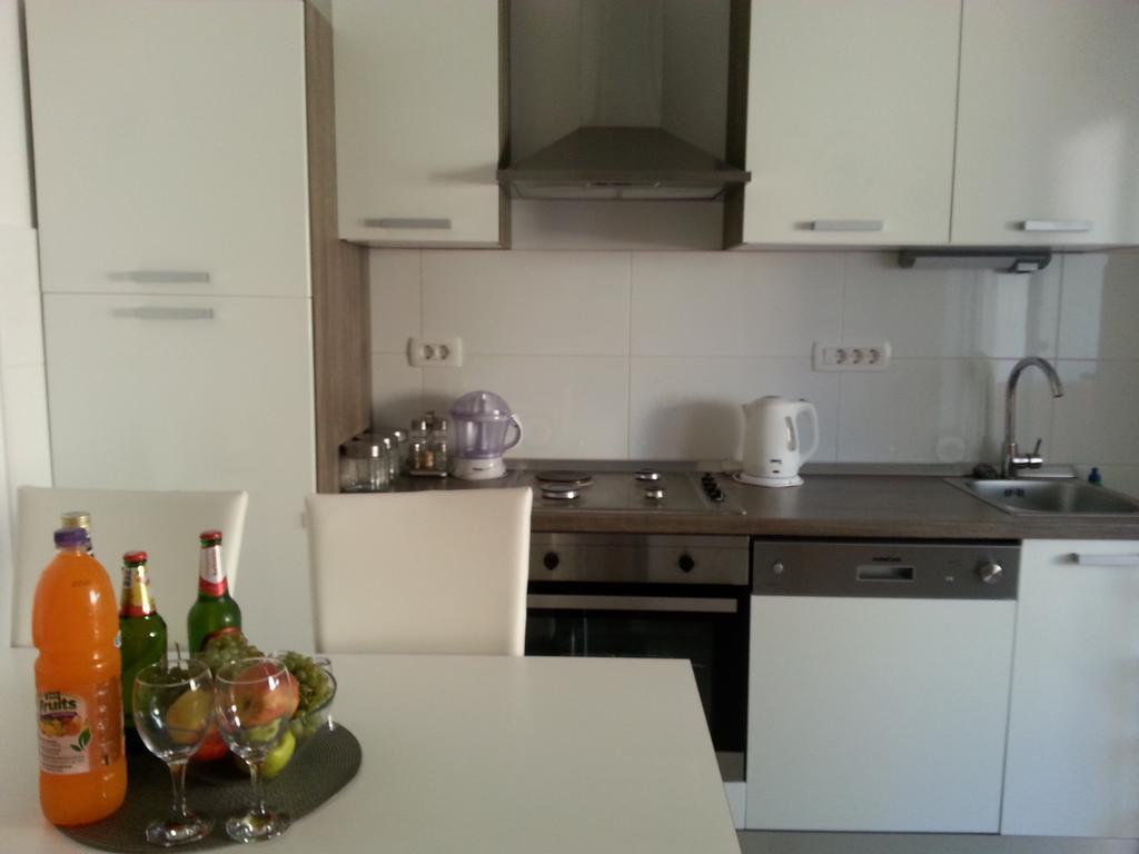 Apartment Sandrica Стоморска Стая снимка
