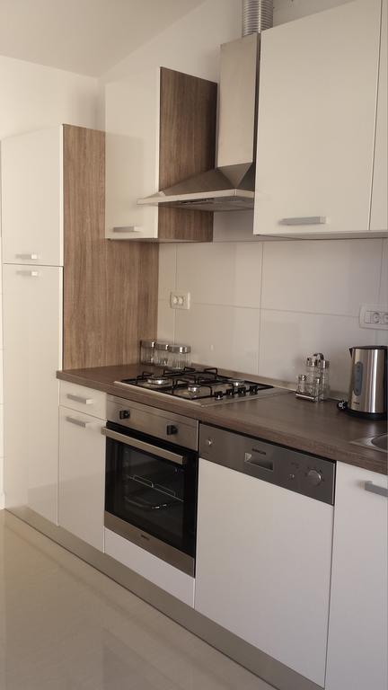 Apartment Sandrica Стоморска Стая снимка